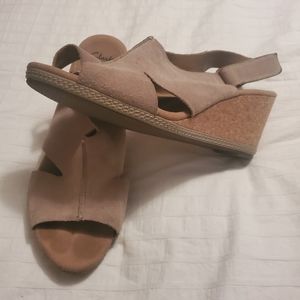 Wedge sandal